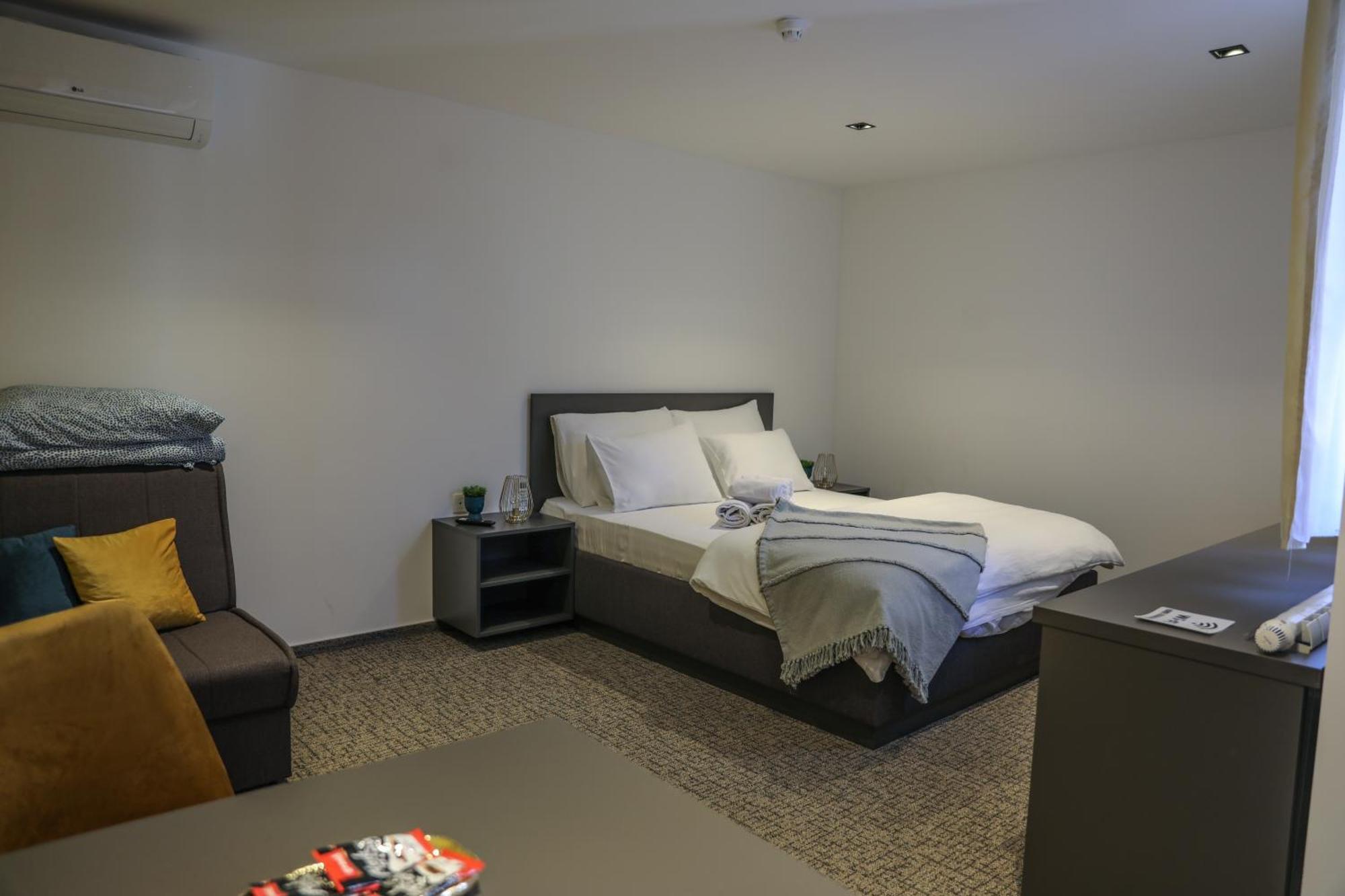 Studio Apartments Visit Point Sarajevo Bagian luar foto
