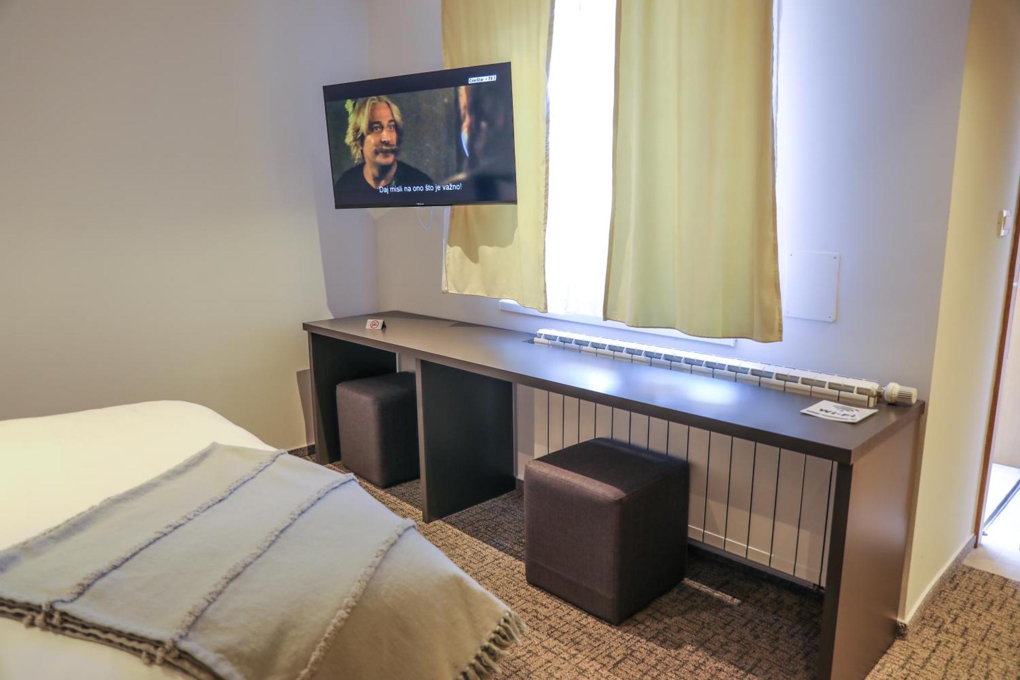 Studio Apartments Visit Point Sarajevo Bagian luar foto
