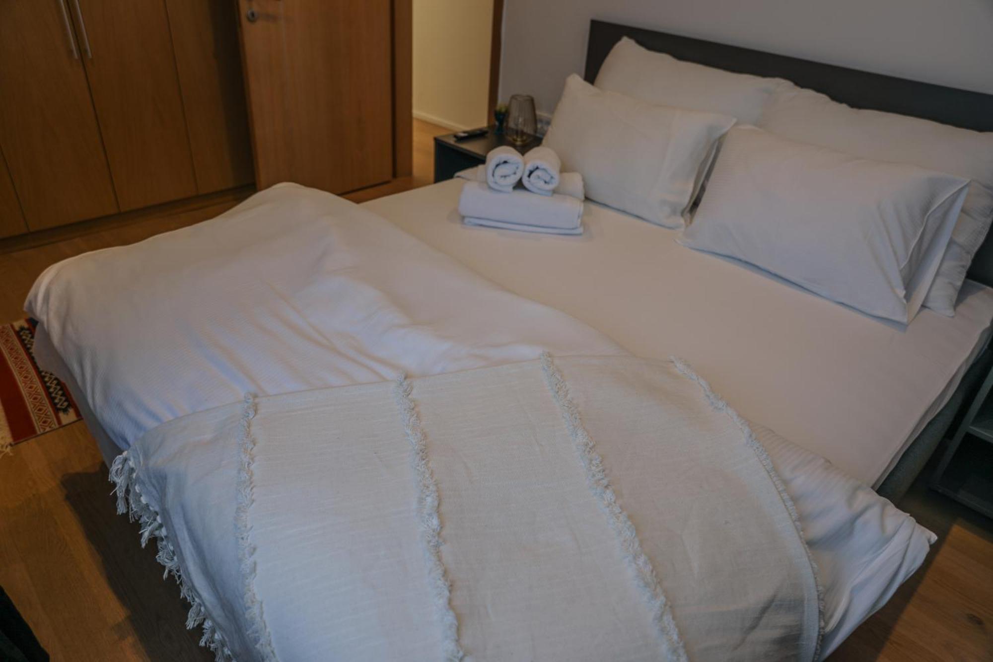 Studio Apartments Visit Point Sarajevo Bagian luar foto