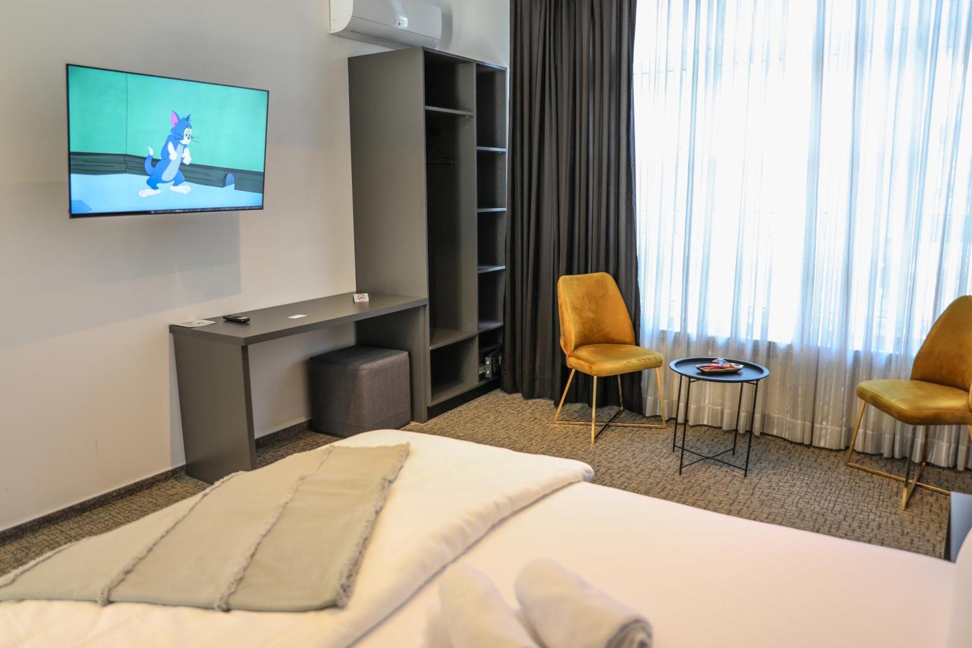 Studio Apartments Visit Point Sarajevo Bagian luar foto